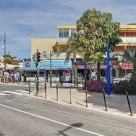 Avec Terrasse, Piscine Et Parking - Fr-1-610-115 شقة *